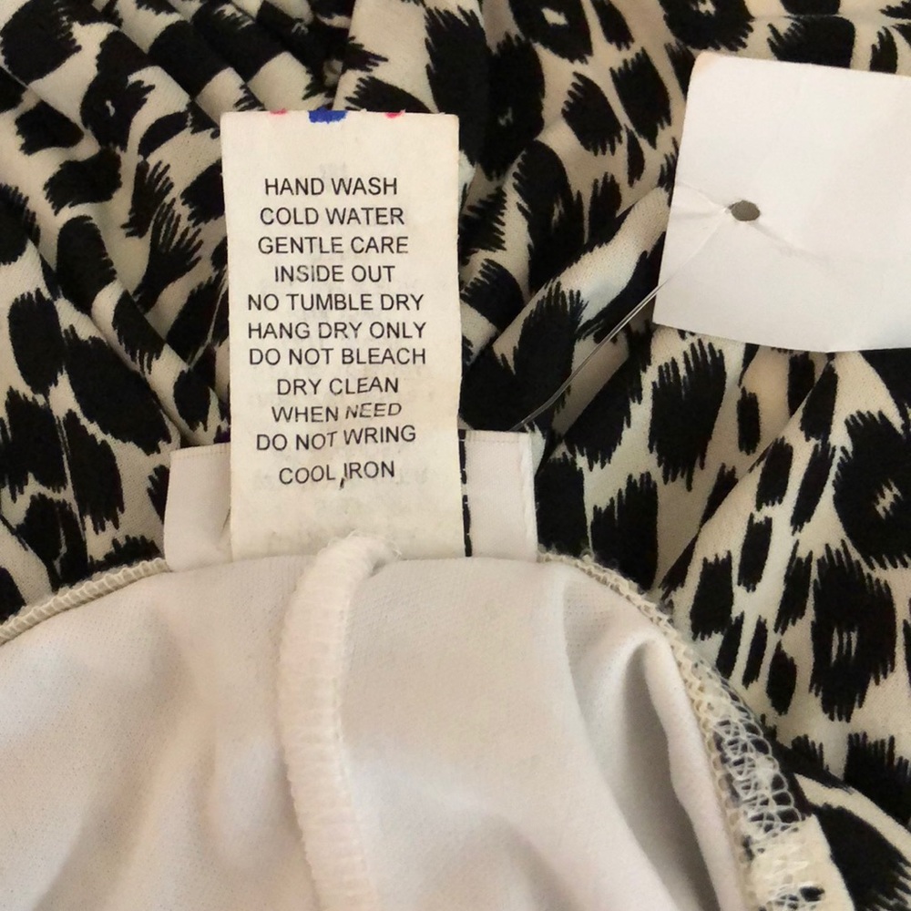Taboo cheetah animal print medium halter dress - Picture 6 of 7